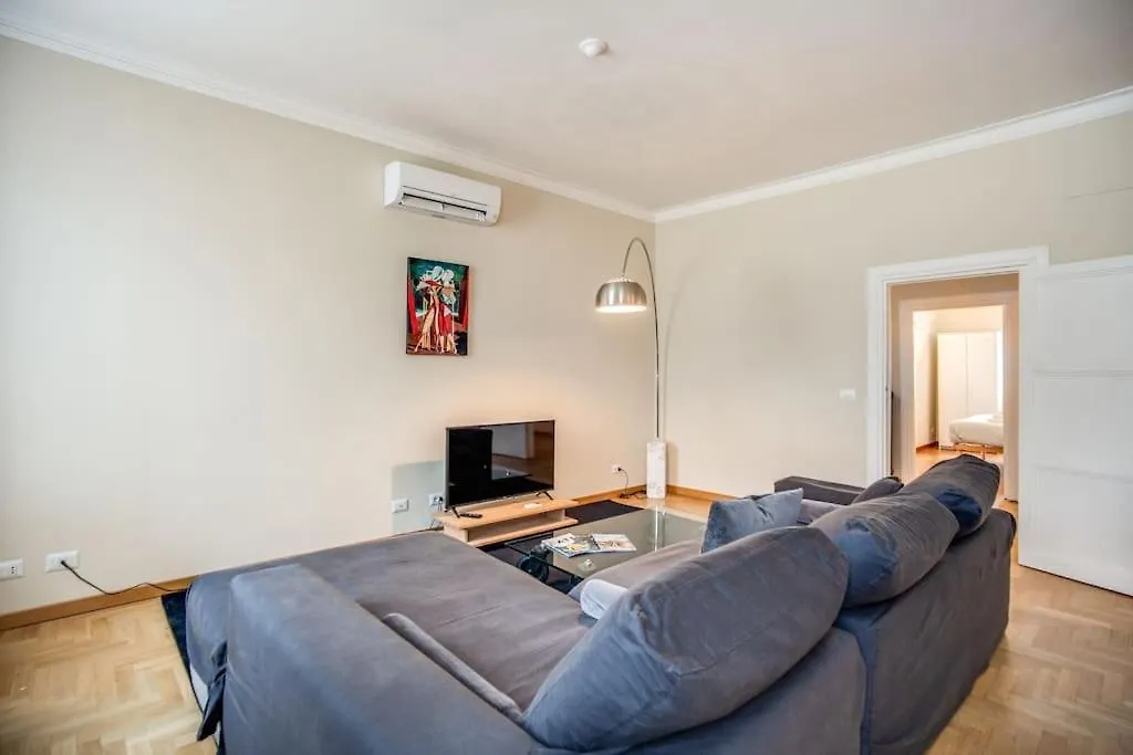 Appartamento Borgo Vittorio 2 Bdr 2 Bath St Peter'S Roma