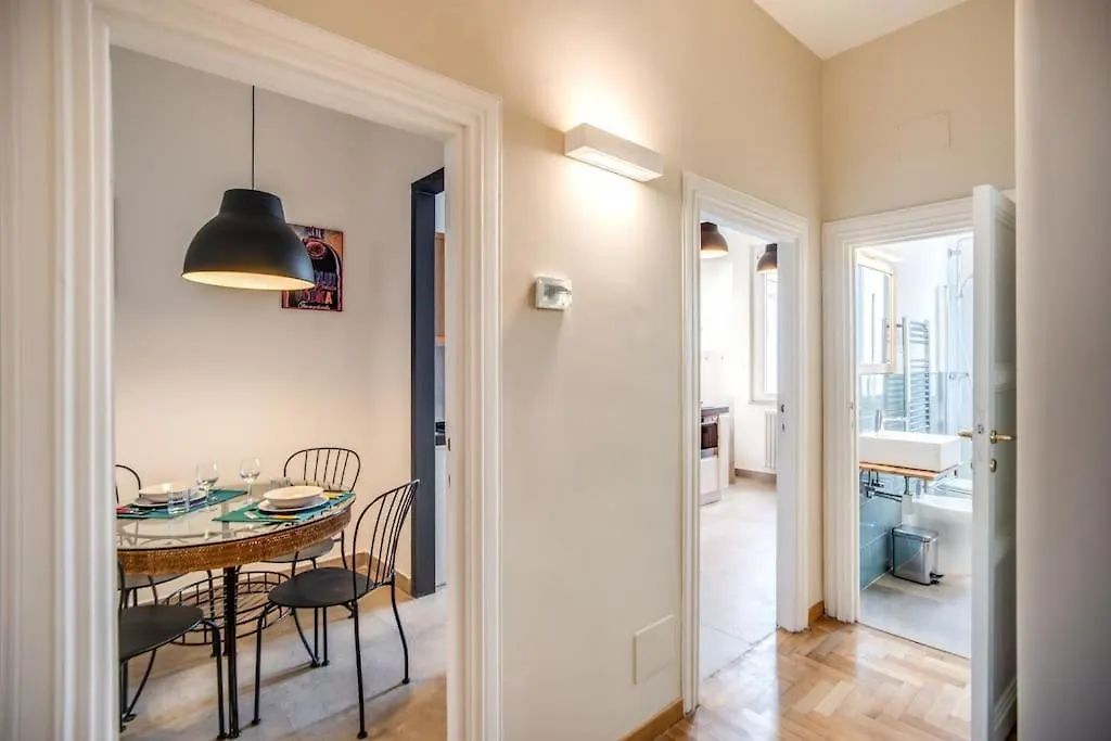 Appartamento Borgo Vittorio 2 Bdr 2 Bath St Peter'S Roma