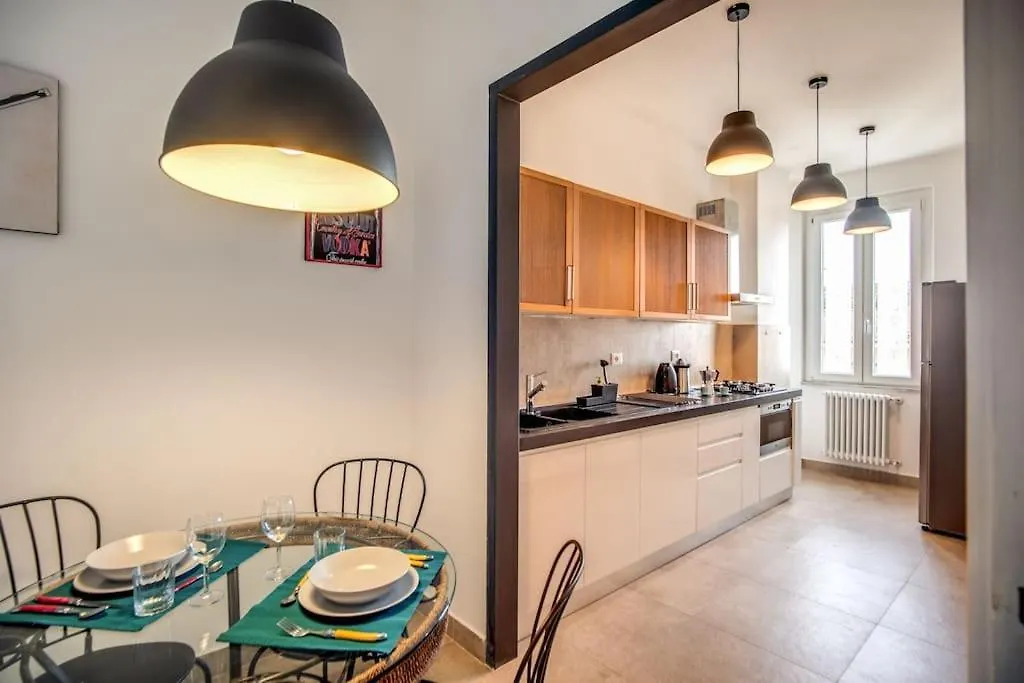 Appartamento Borgo Vittorio 2 Bdr 2 Bath St Peter'S Roma
